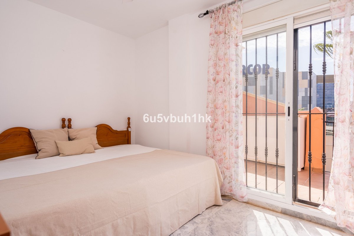 1 Bed Penthouse in Las Lagunas