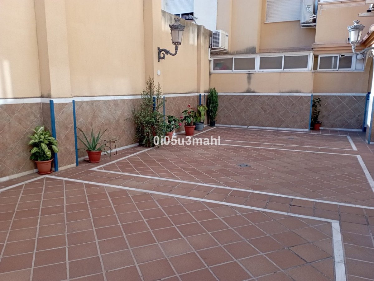 2 Bed Middle Floor Apartment in La Trinidad