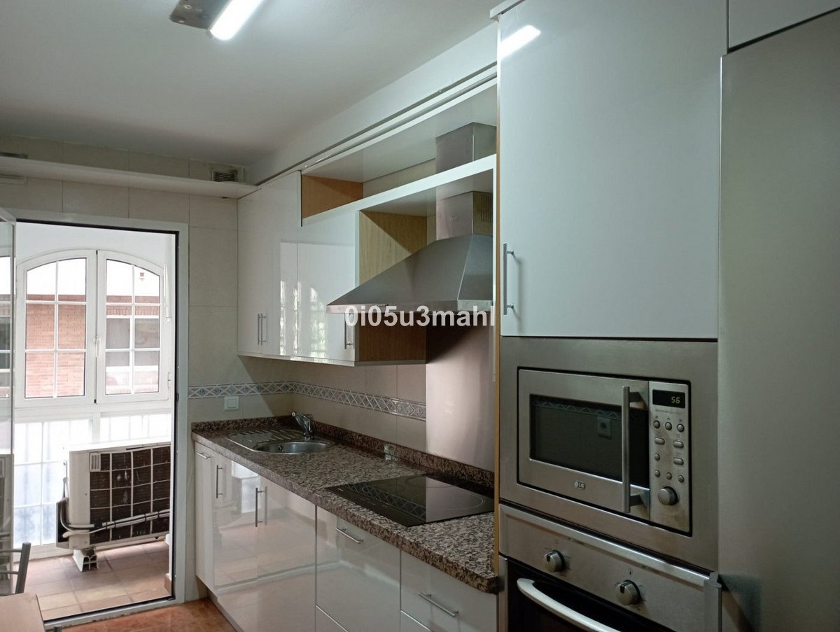 2 Bed Middle Floor Apartment in La Trinidad