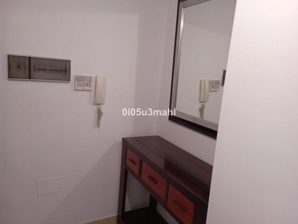 2 Bed Middle Floor Apartment in La Trinidad