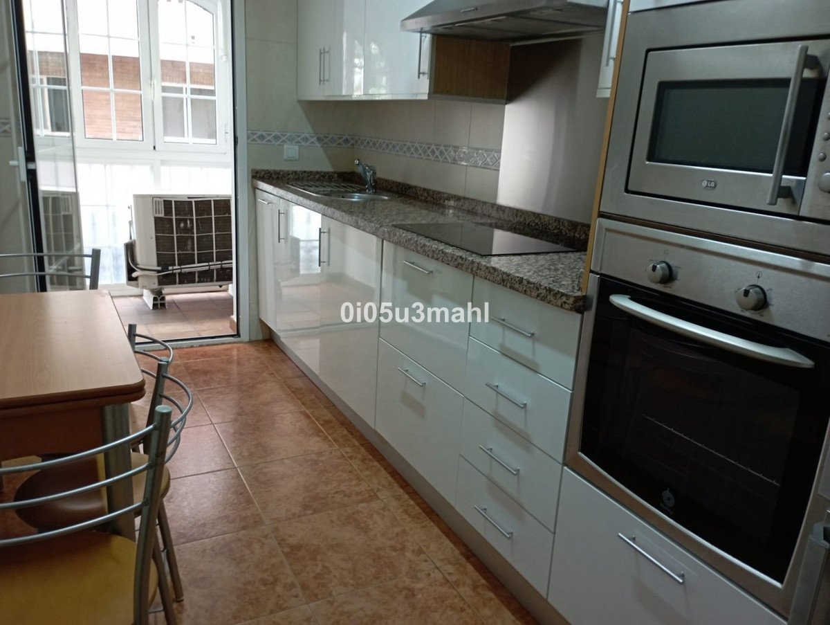 2 Bed Middle Floor Apartment in La Trinidad