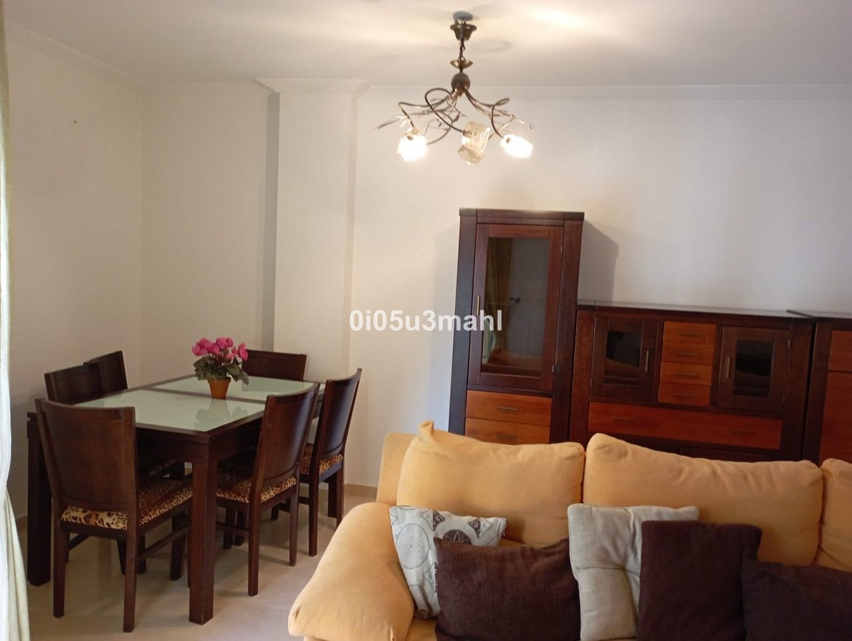 2 Bed Middle Floor Apartment in La Trinidad