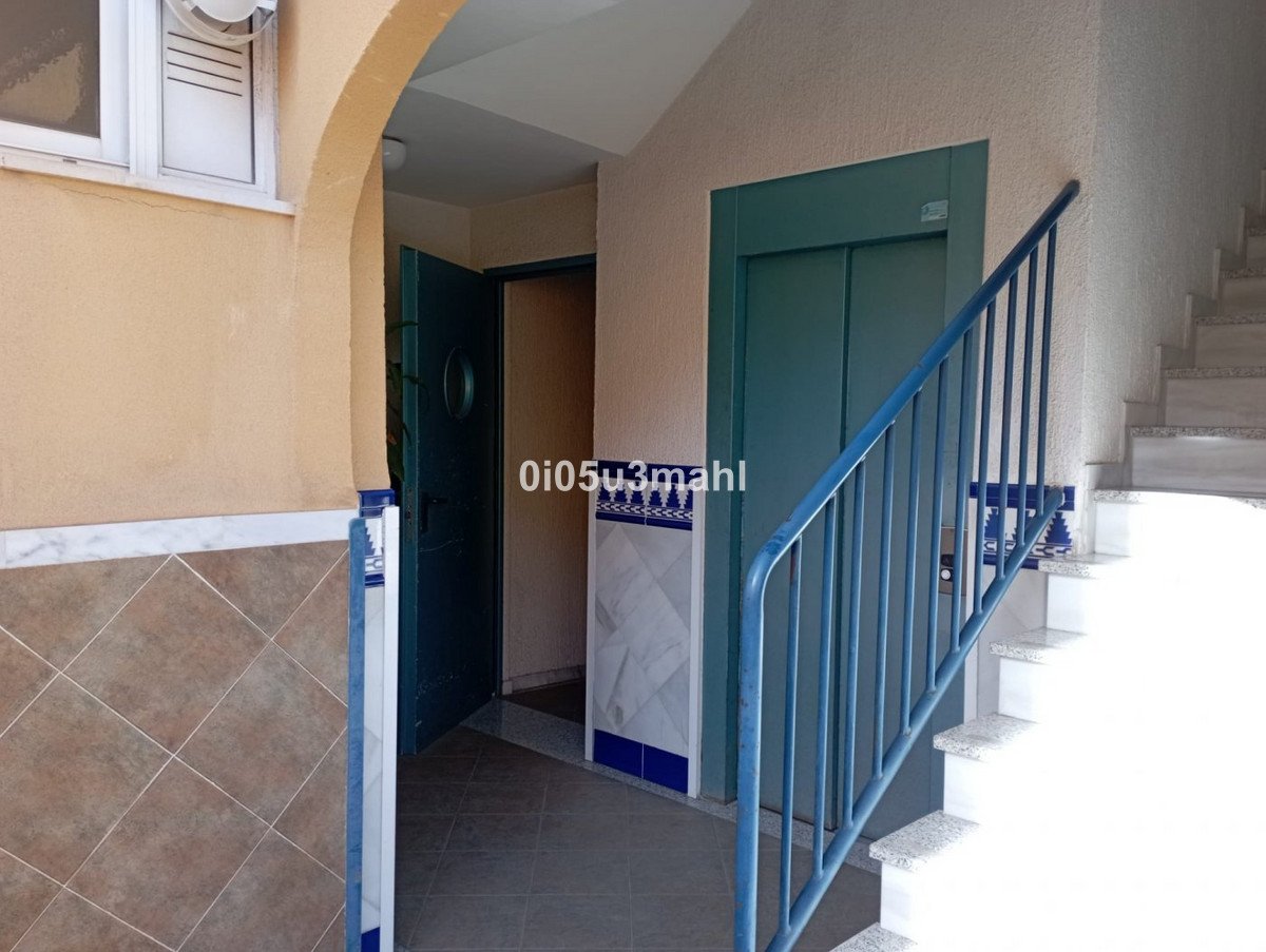 2 Bed Middle Floor Apartment in La Trinidad