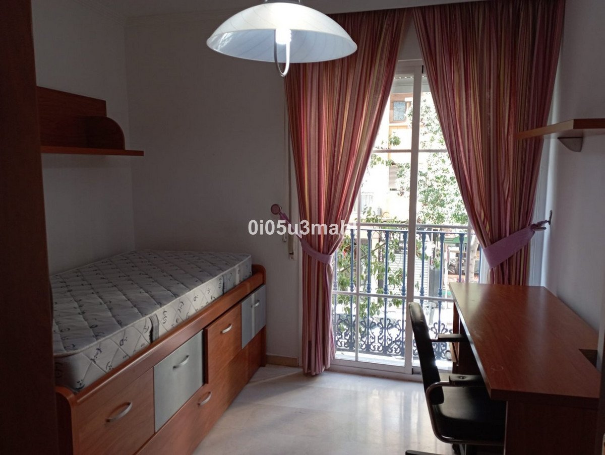 2 Bed Middle Floor Apartment in La Trinidad