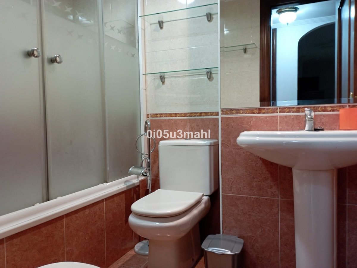 2 Bed Middle Floor Apartment in La Trinidad