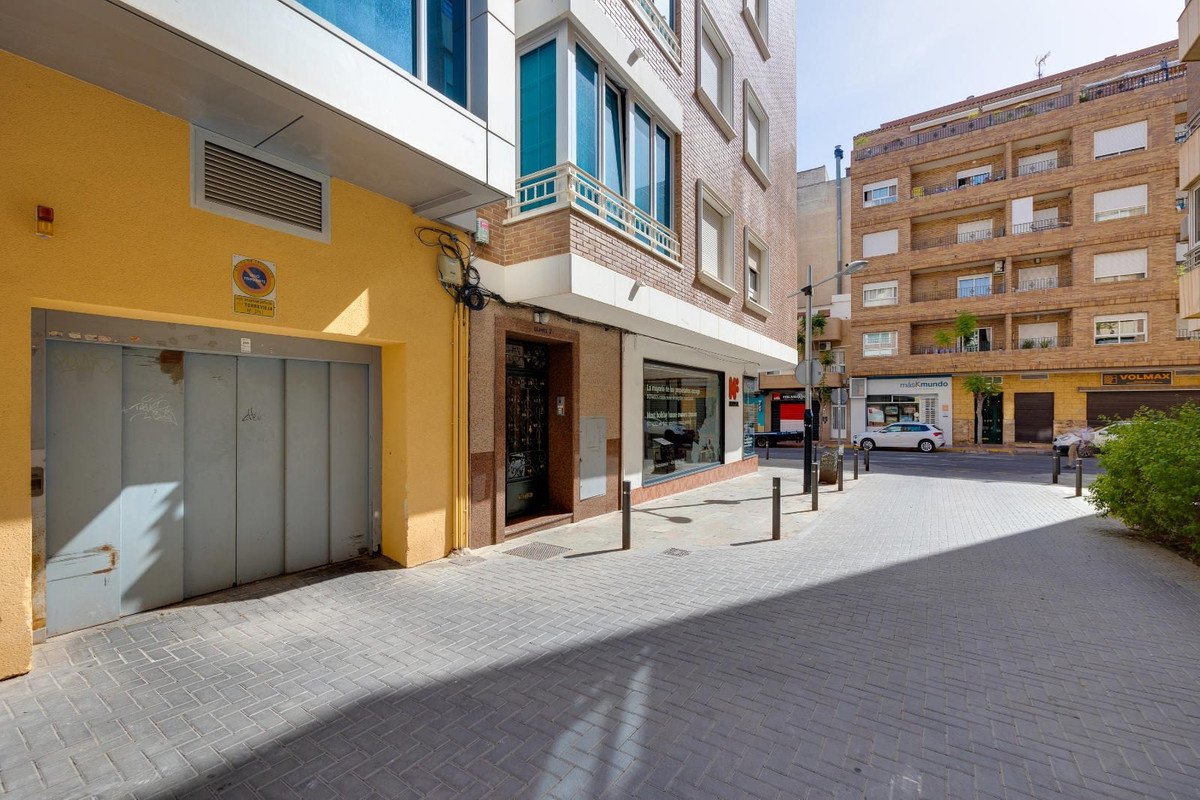 3 Bed Penthouse in Torrevieja