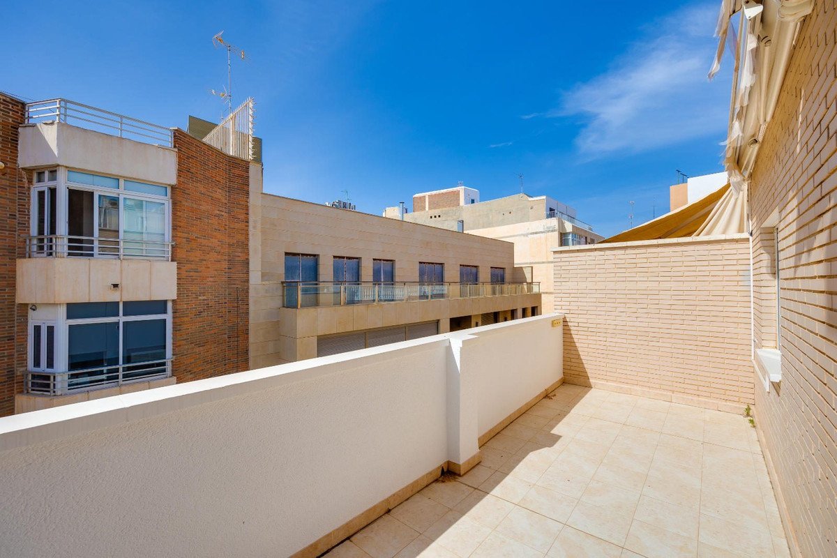 3 Bed Penthouse in Torrevieja