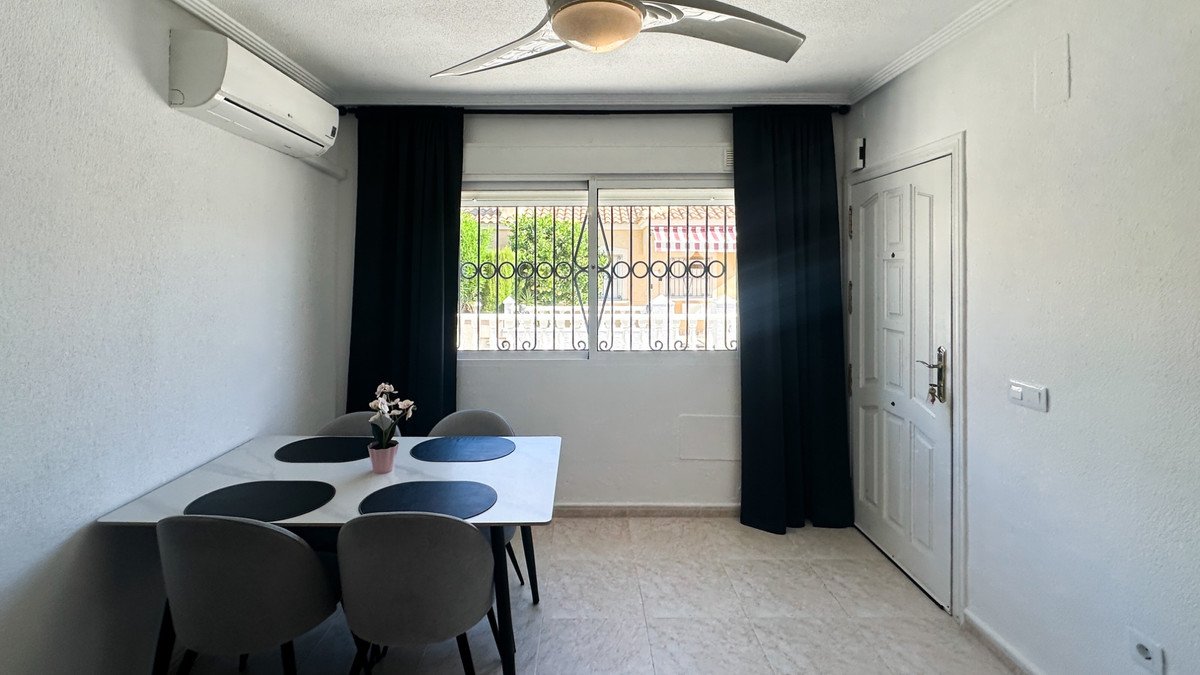 4 Bed Townhouse in Los Altos