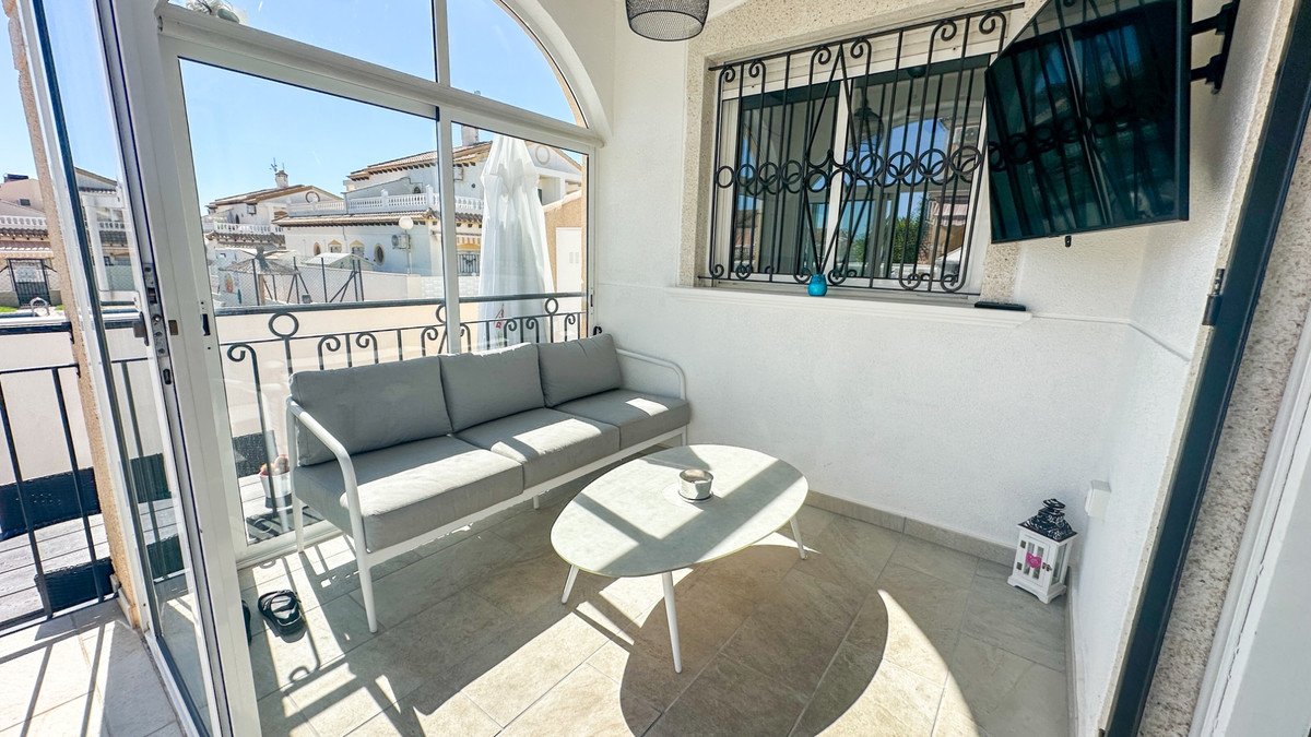 4 Bed Townhouse in Los Altos
