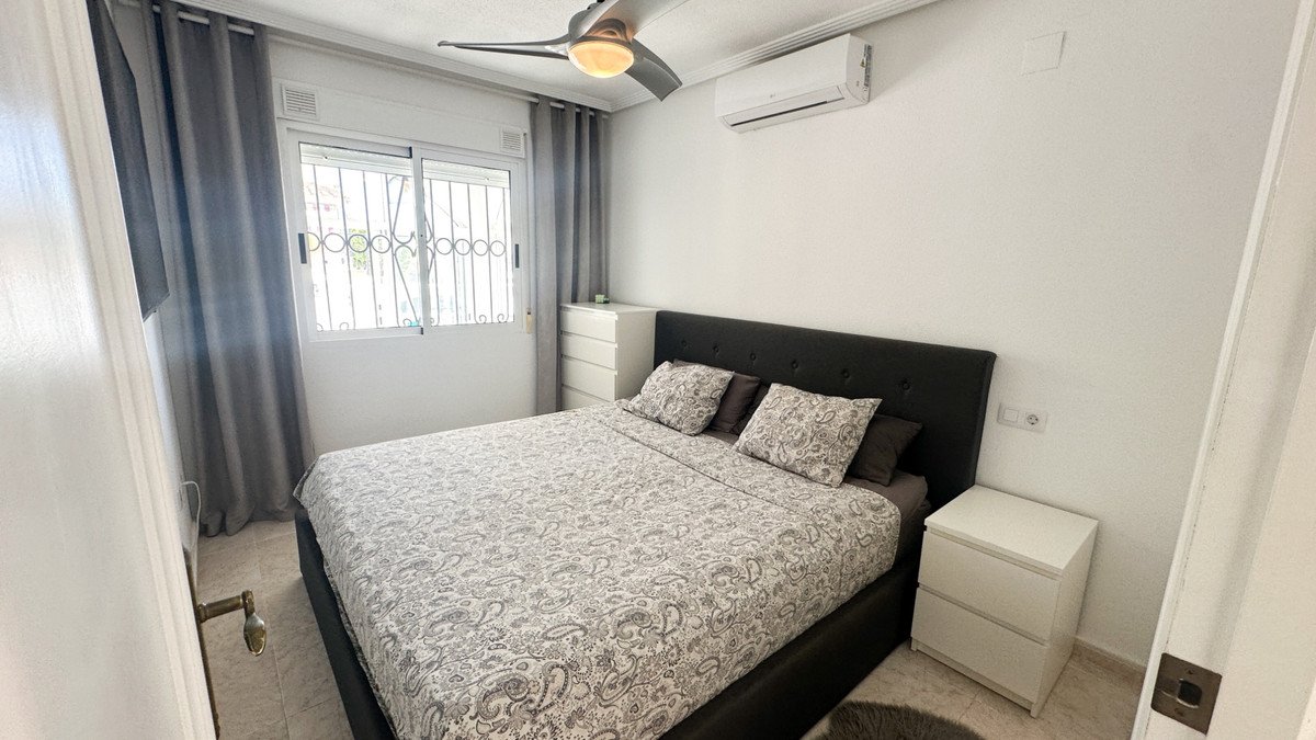 4 Bed Townhouse in Los Altos