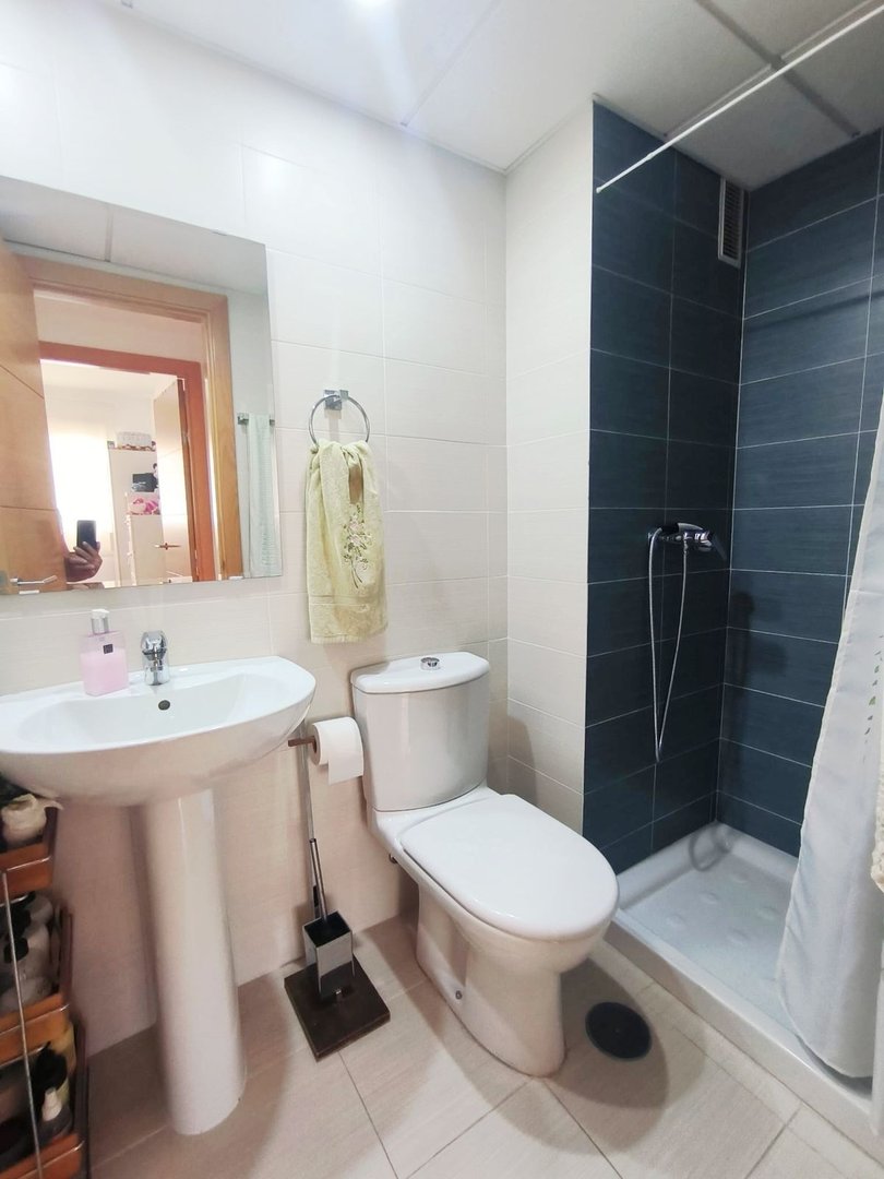2 Bed Middle Floor Apartment in Arroyo de la Miel