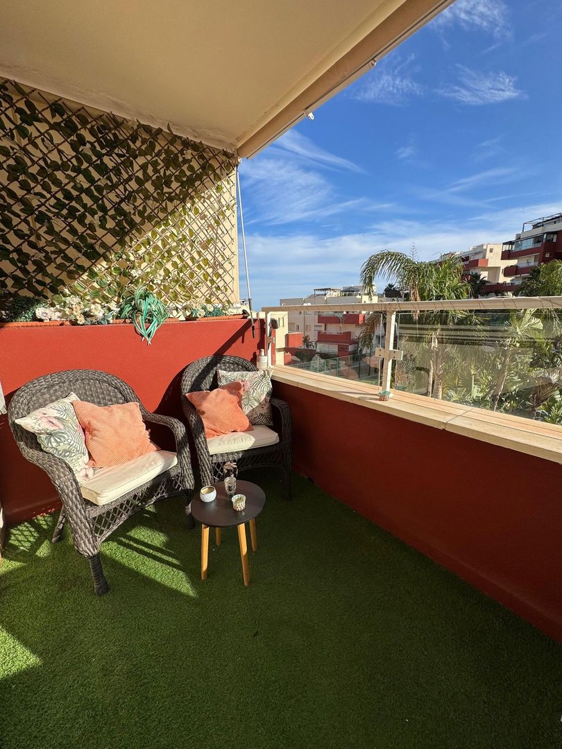 2 Bed Middle Floor Apartment in Arroyo de la Miel