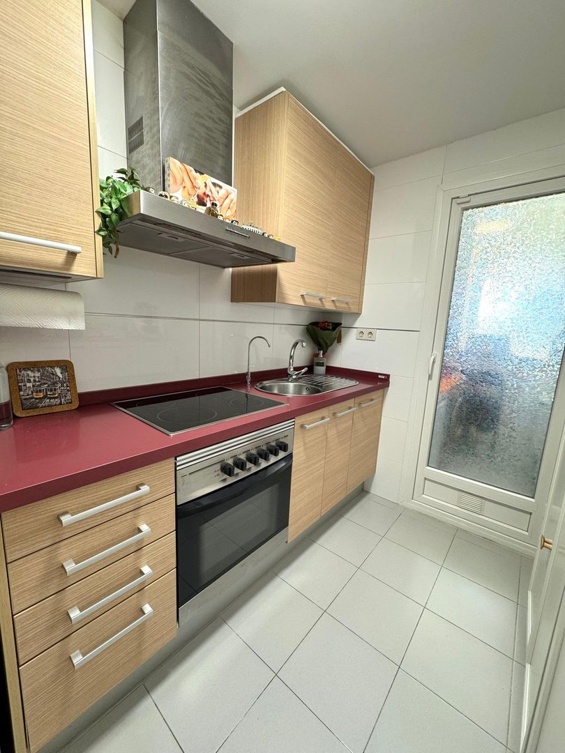 2 Bed Middle Floor Apartment in Arroyo de la Miel