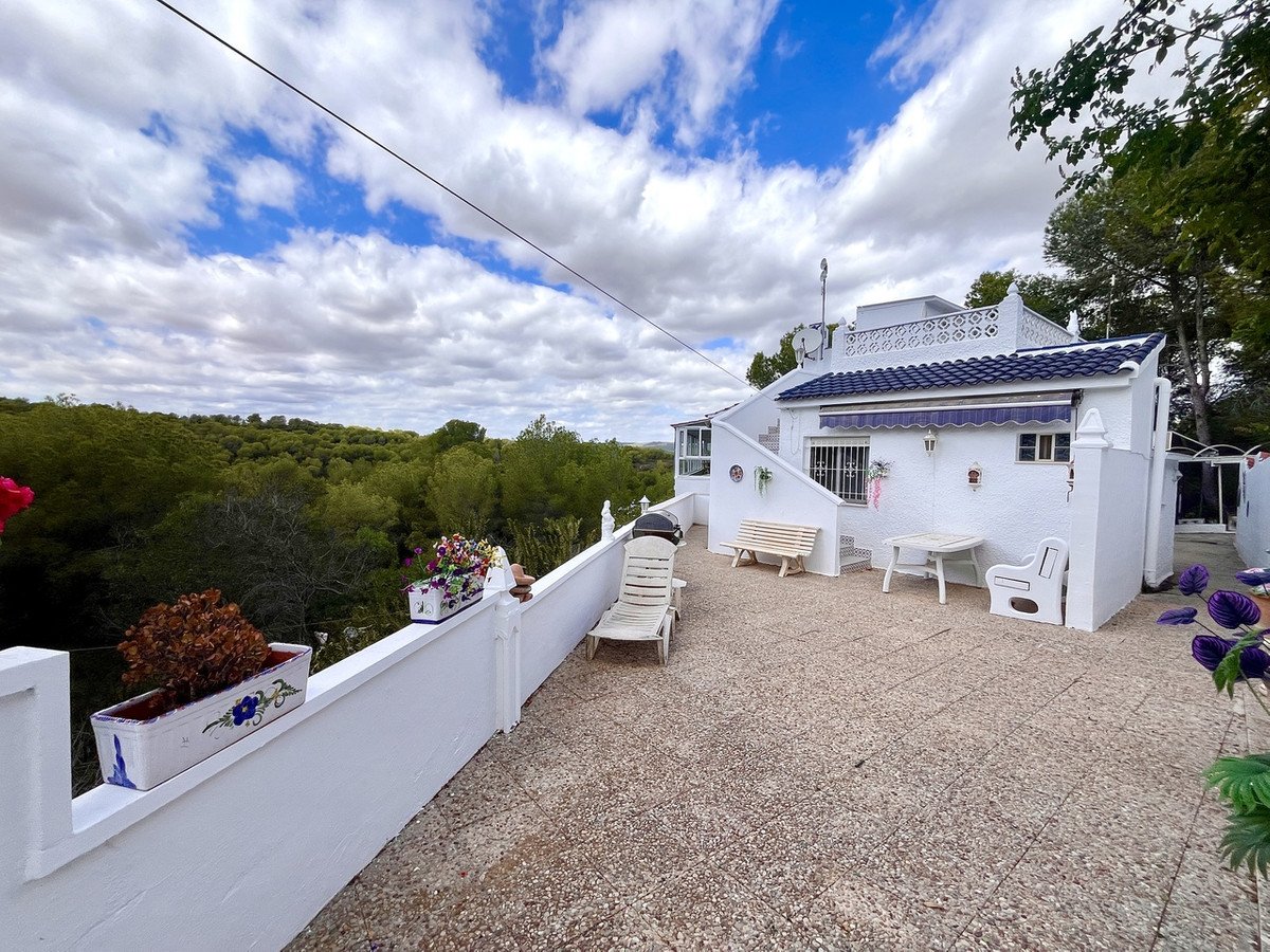 3 Bed Detached Villa in Pinar de Campoverde