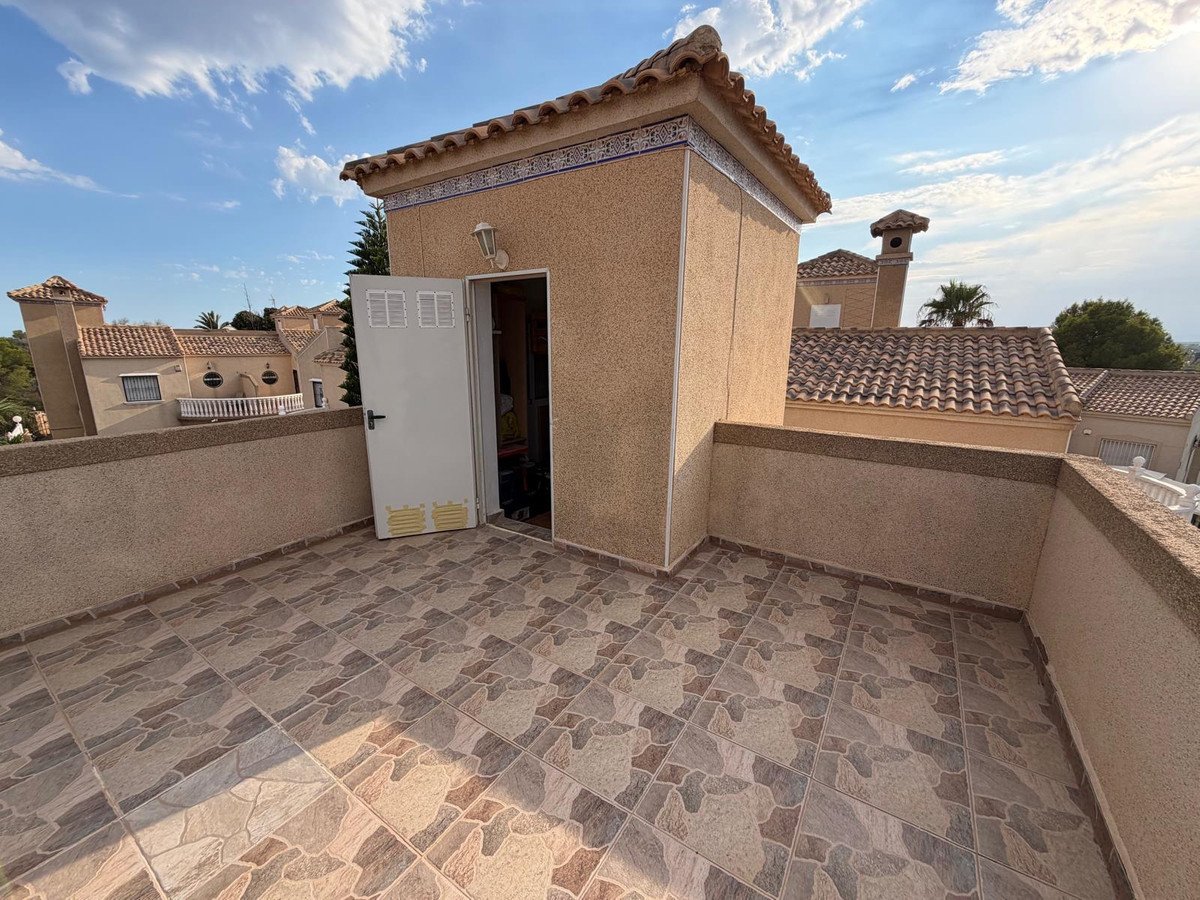 3 Bed Detached Villa in Orihuela Costa