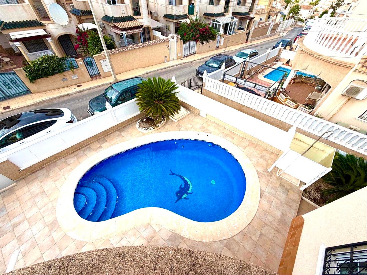 3 Bed Detached Villa in Orihuela Costa