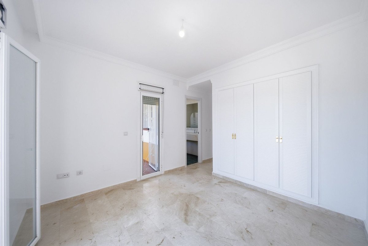 3 Bed Townhouse in La Duquesa