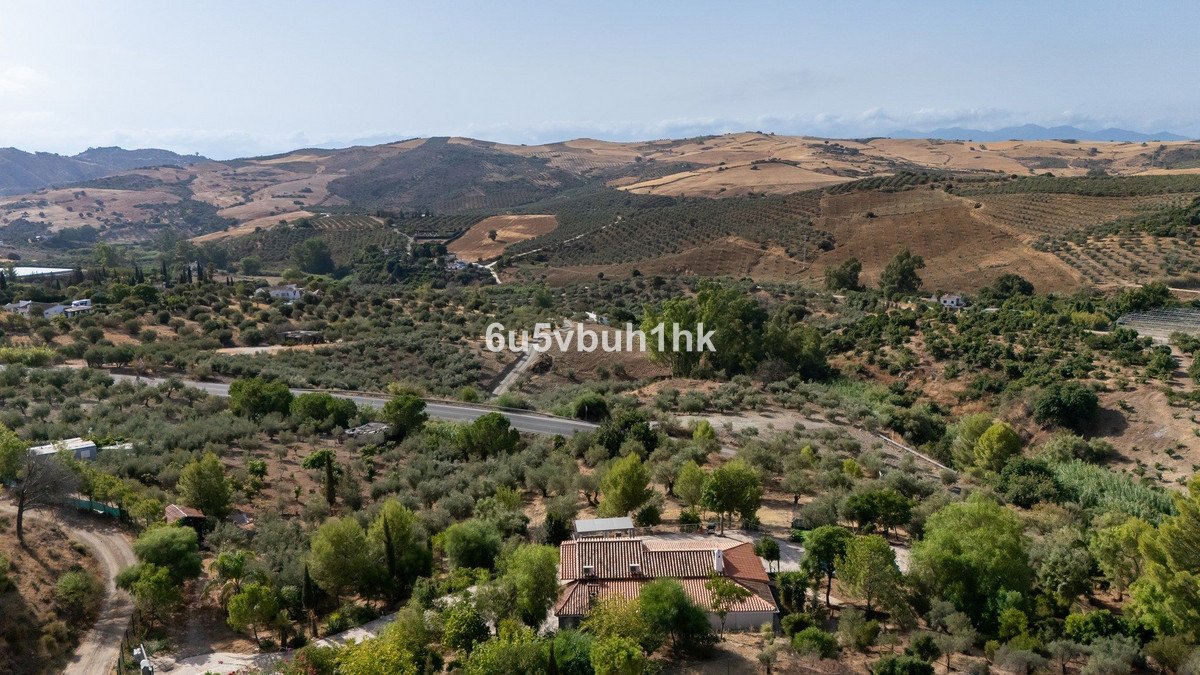 3 Bed Finca - Cortijo in Casarabonela