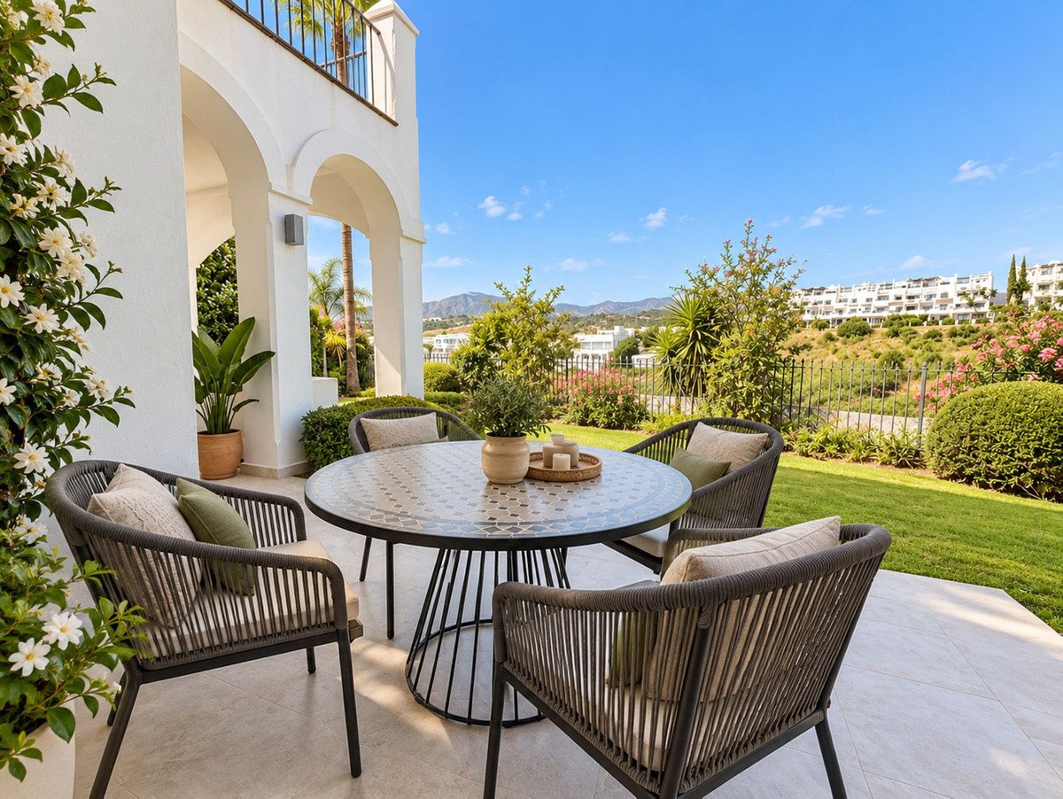 4 Bed Detached Villa in Selwo