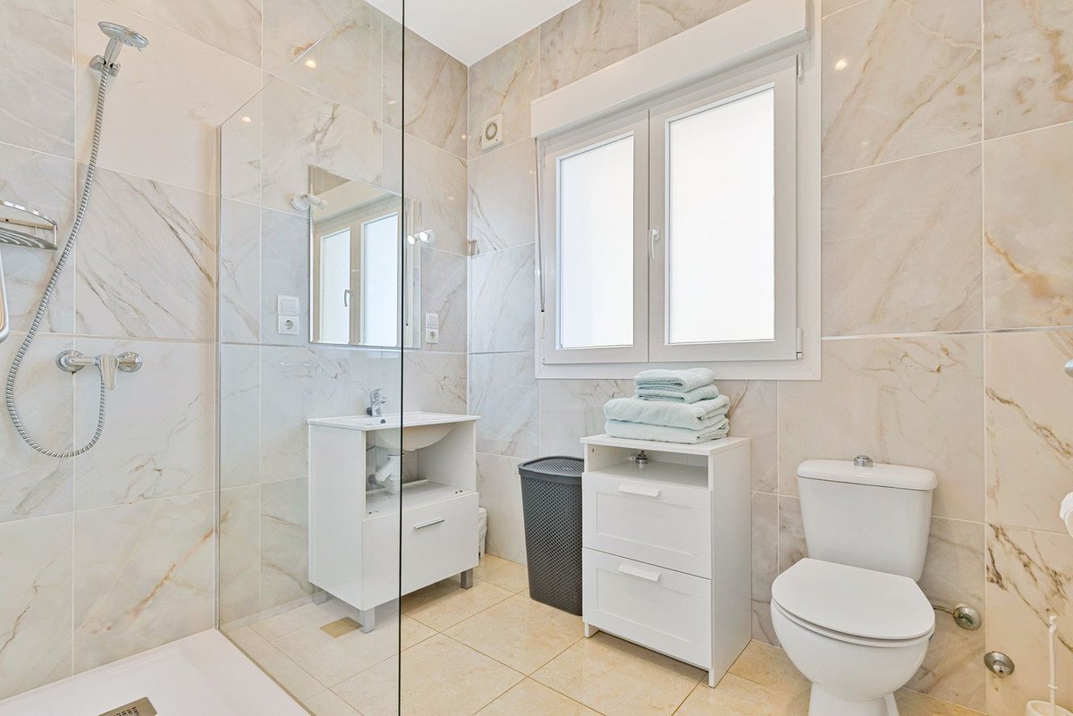 6 Bed Detached Villa in Valtocado
