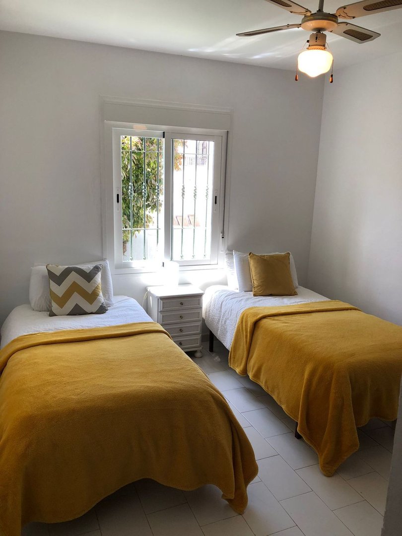 2 Bed Top Floor Apartment in Riviera del Sol