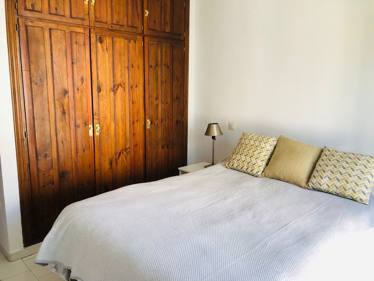 2 Bed Top Floor Apartment in Riviera del Sol