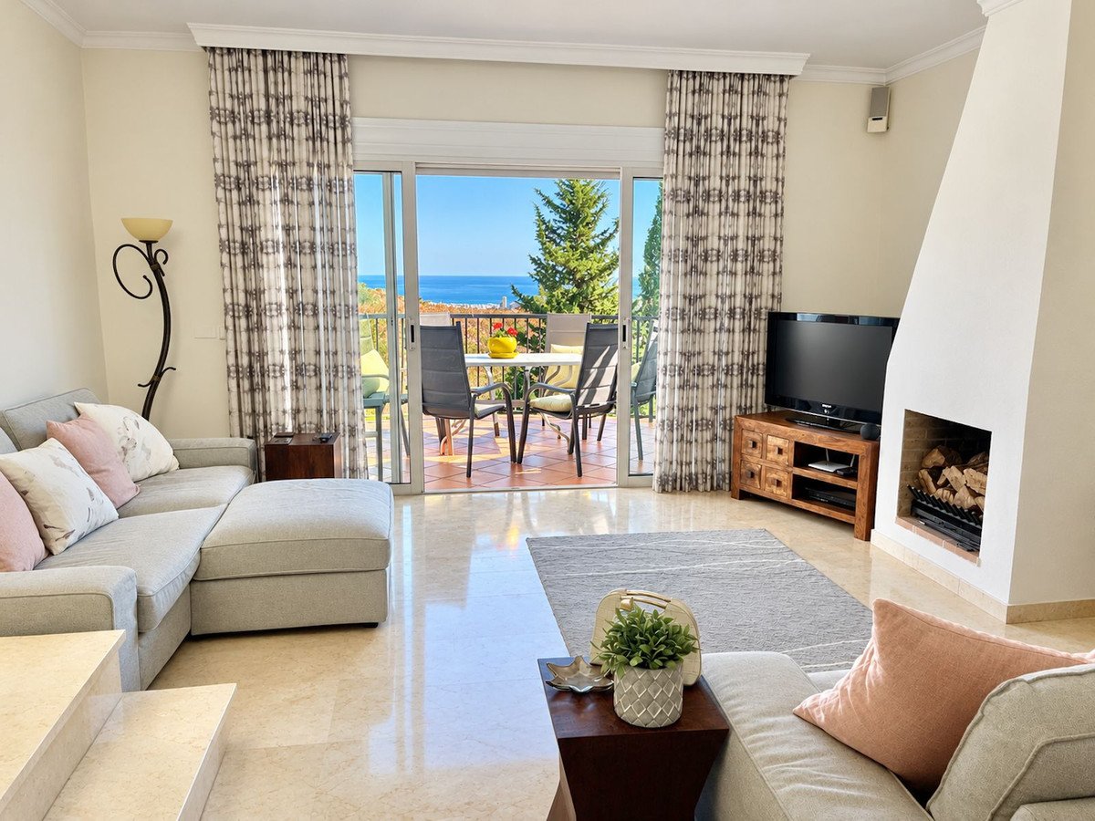 2 Bed Townhouse in Mijas