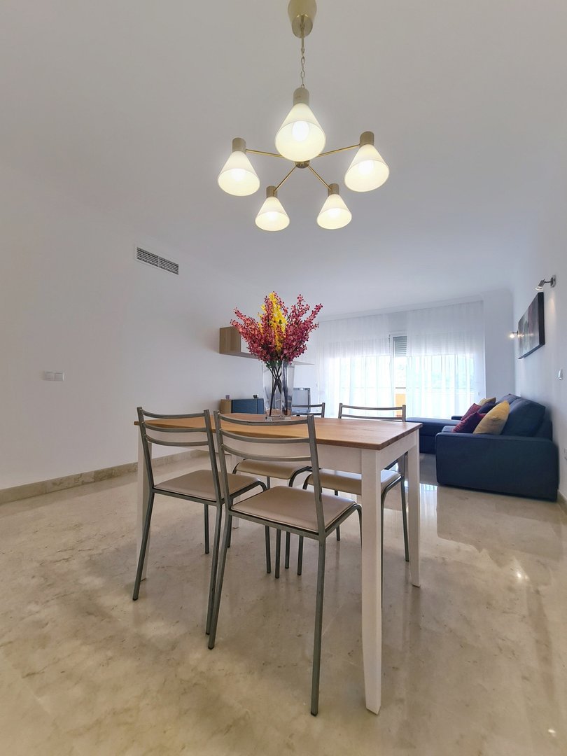 3 Bed Middle Floor Apartment in Elviria
