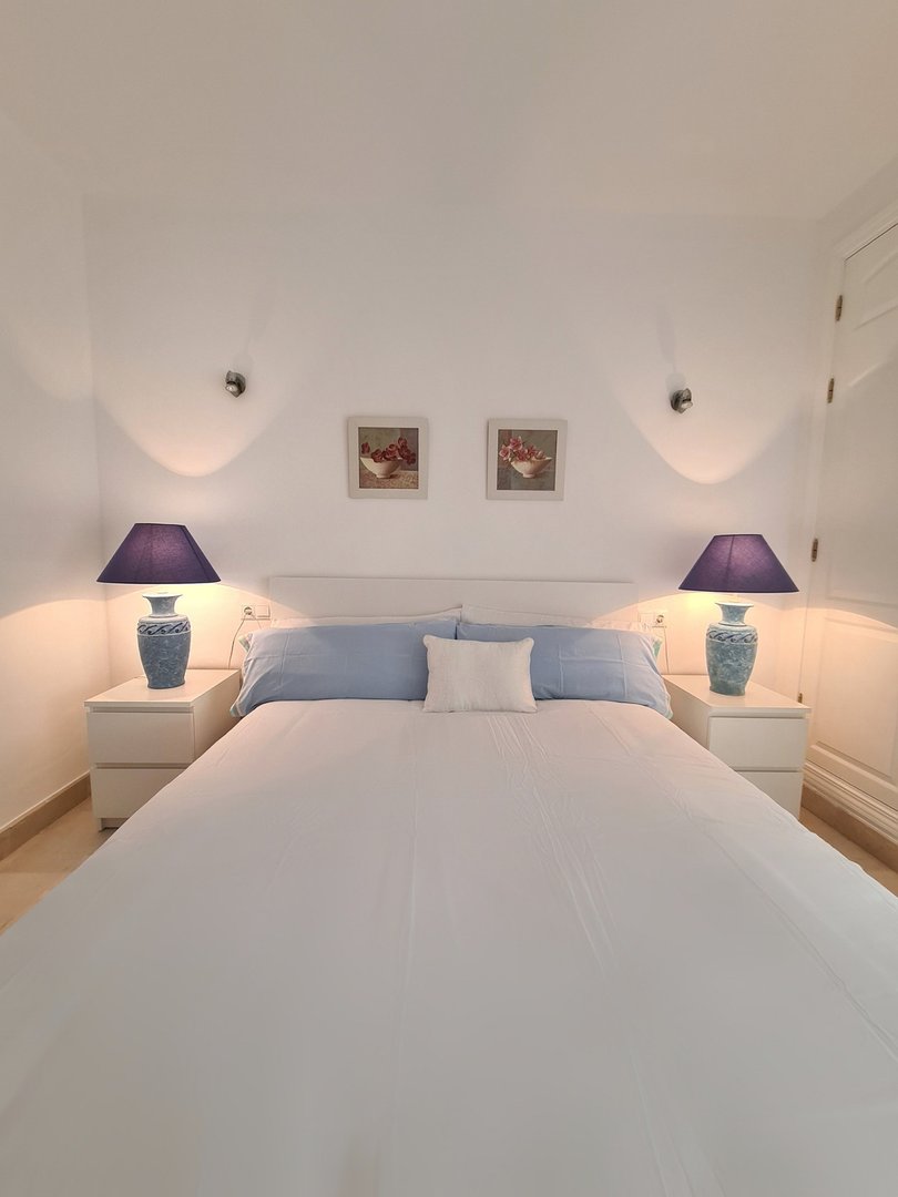 3 Bed Middle Floor Apartment in Elviria