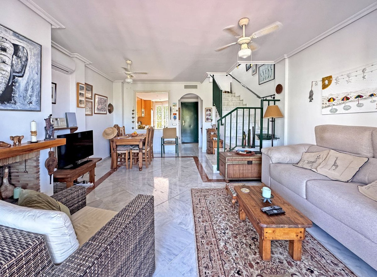 2 Bed Townhouse in Cabopino