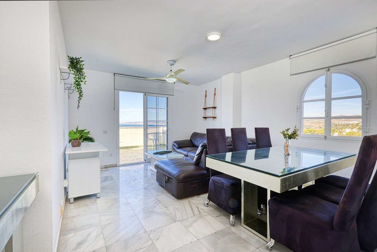 3 Bed Penthouse in Estepona