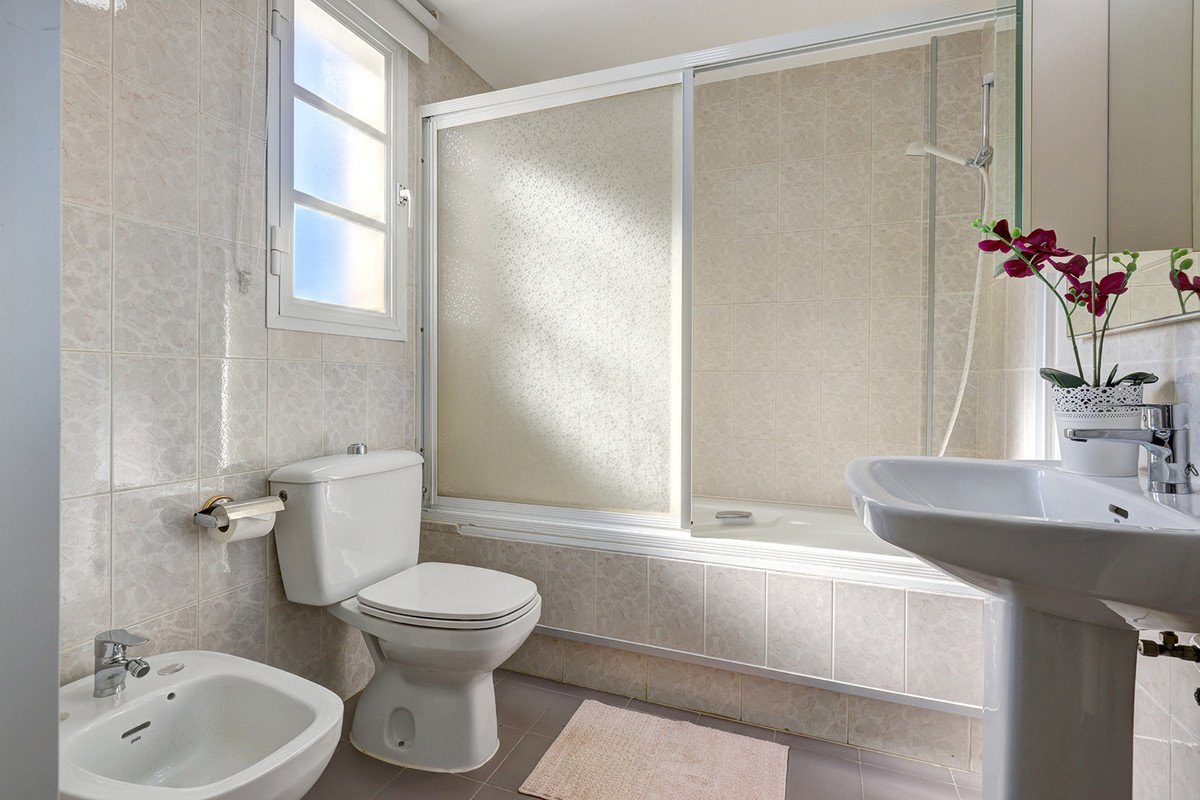 3 Bed Penthouse in Estepona