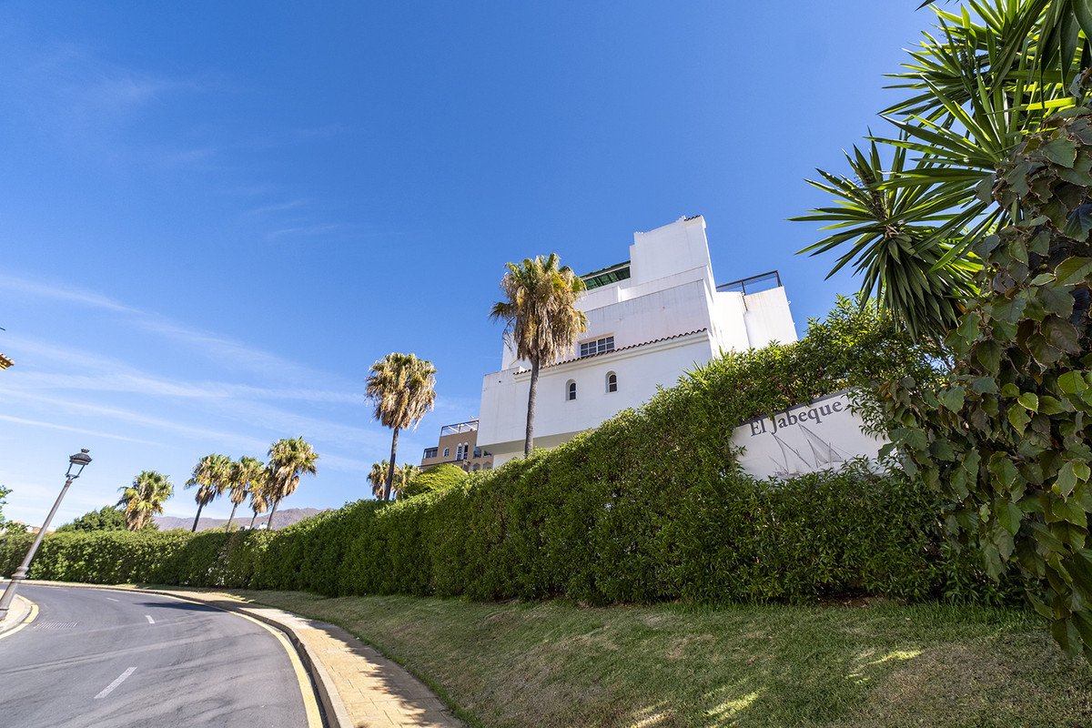 3 Bed Penthouse in Estepona