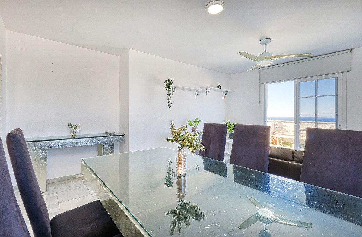 3 Bed Penthouse in Estepona