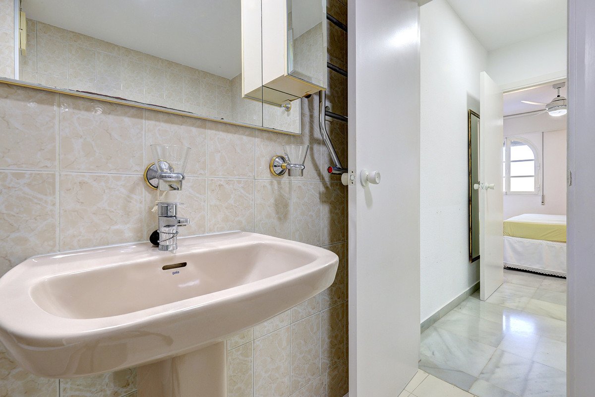 3 Bed Penthouse in Estepona