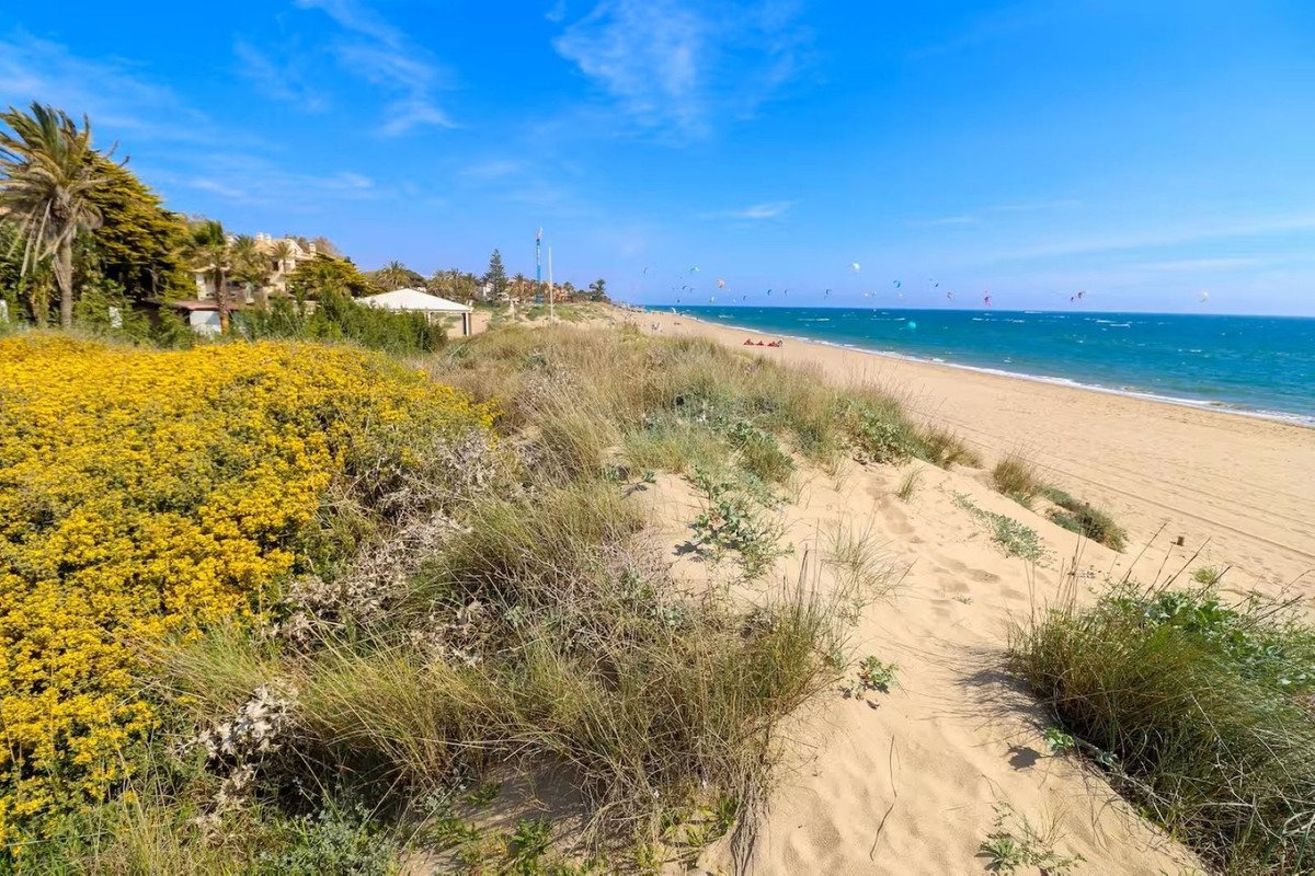 2 Bed Ground Floor Apartment in Los Monteros
