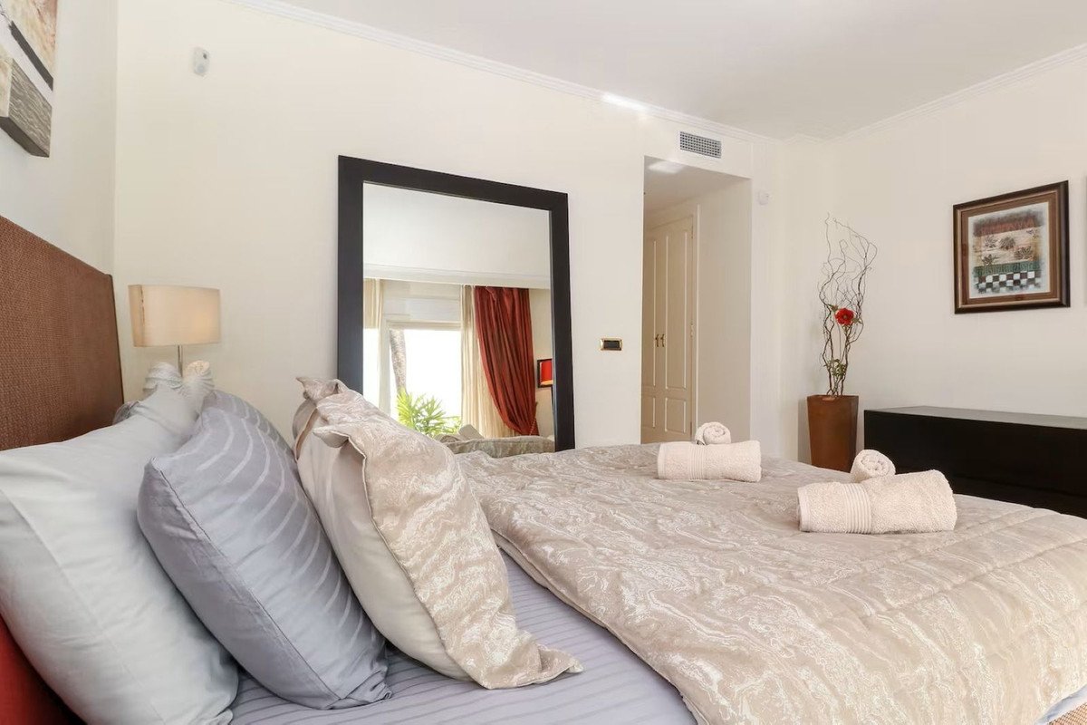 2 Bed Ground Floor Apartment in Los Monteros