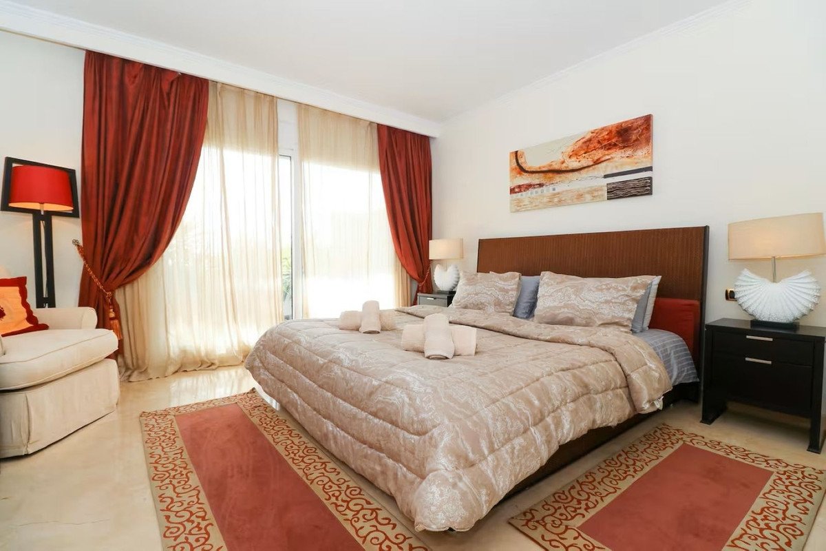 2 Bed Ground Floor Apartment in Los Monteros