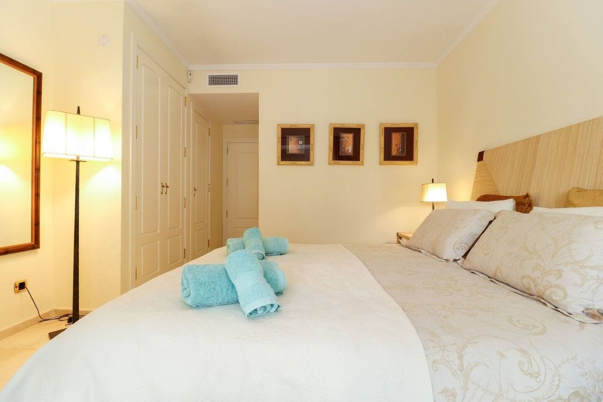 2 Bed Ground Floor Apartment in Los Monteros