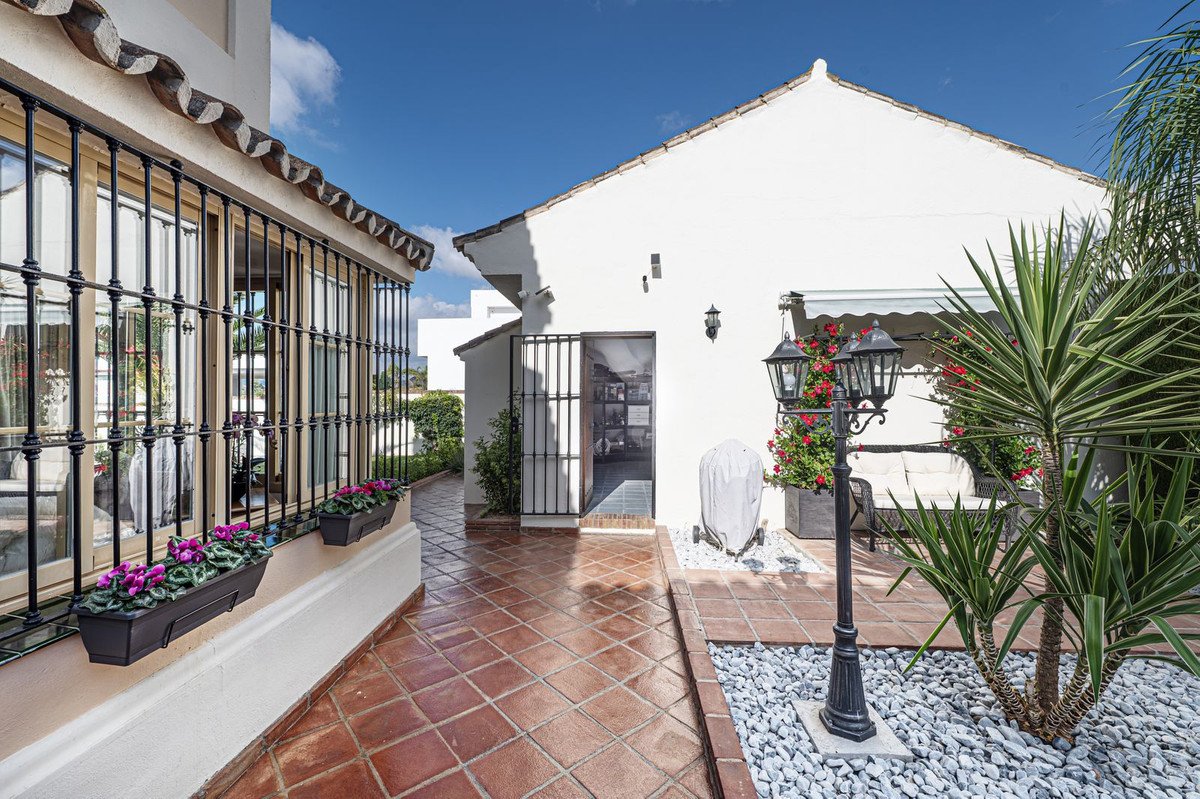 4 Bed Detached Villa in Mijas Golf