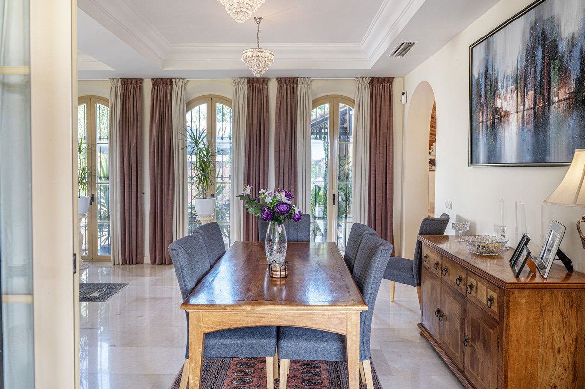 4 Bed Detached Villa in Mijas Golf