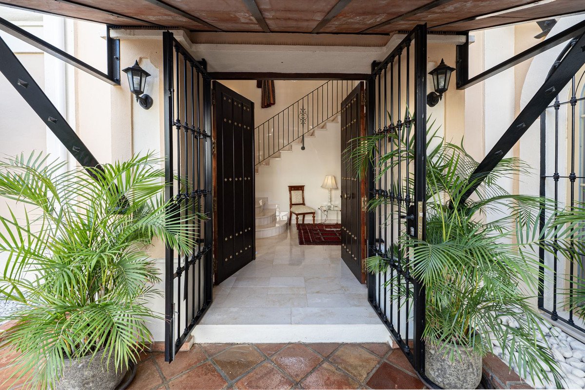 4 Bed Detached Villa in Mijas Golf