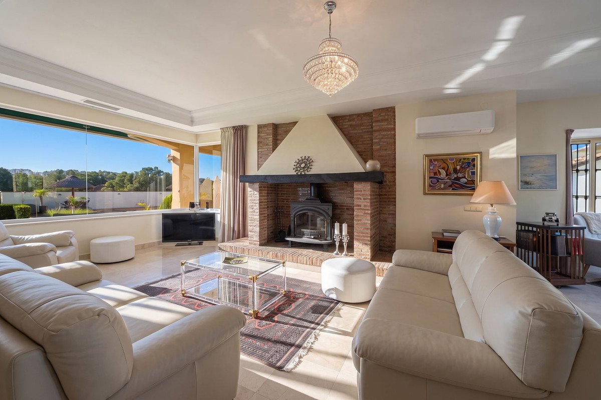 4 Bed Detached Villa in Mijas Golf