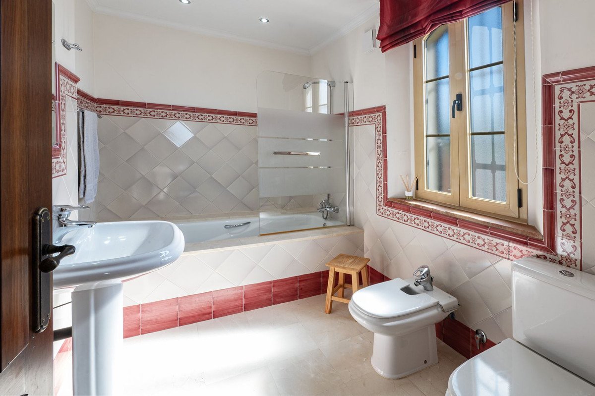 4 Bed Detached Villa in Mijas Golf