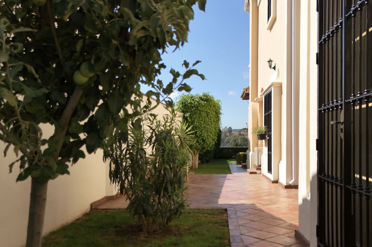 4 Bed Detached Villa in Mijas Golf