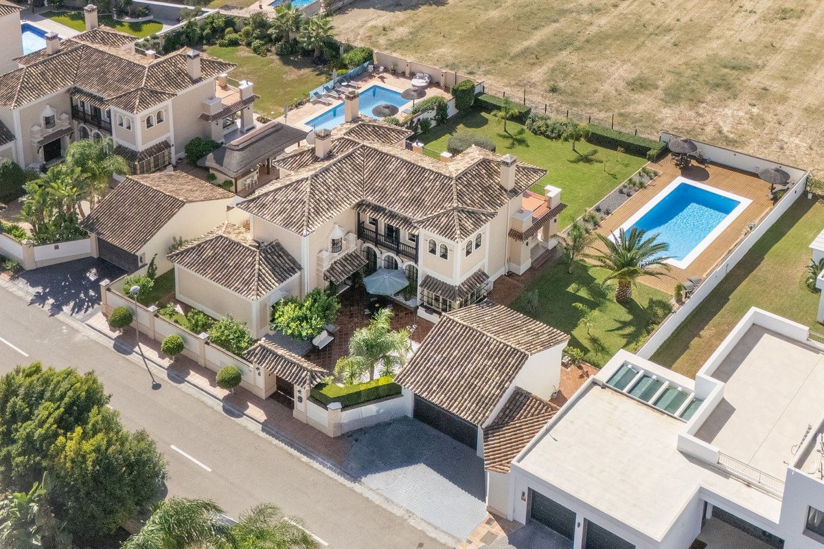 4 Bed Detached Villa in Mijas Golf