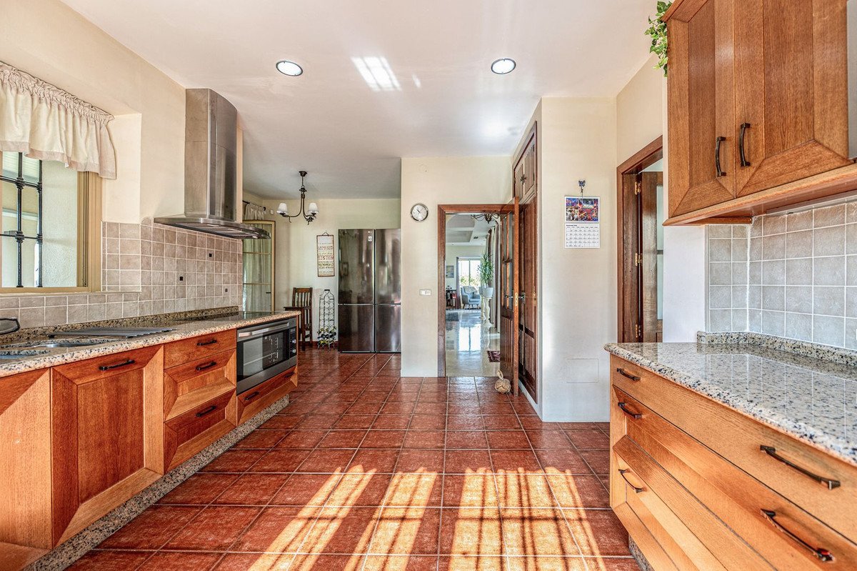 4 Bed Detached Villa in Mijas Golf