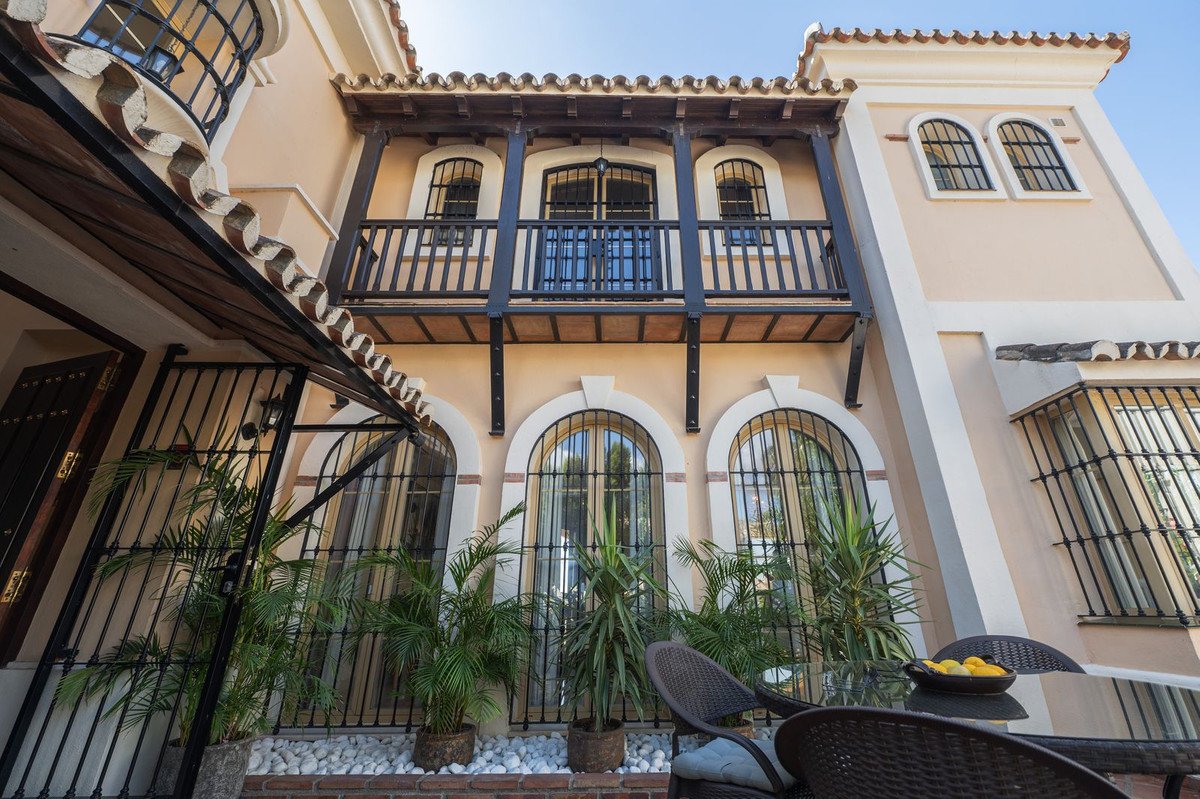4 Bed Detached Villa in Mijas Golf