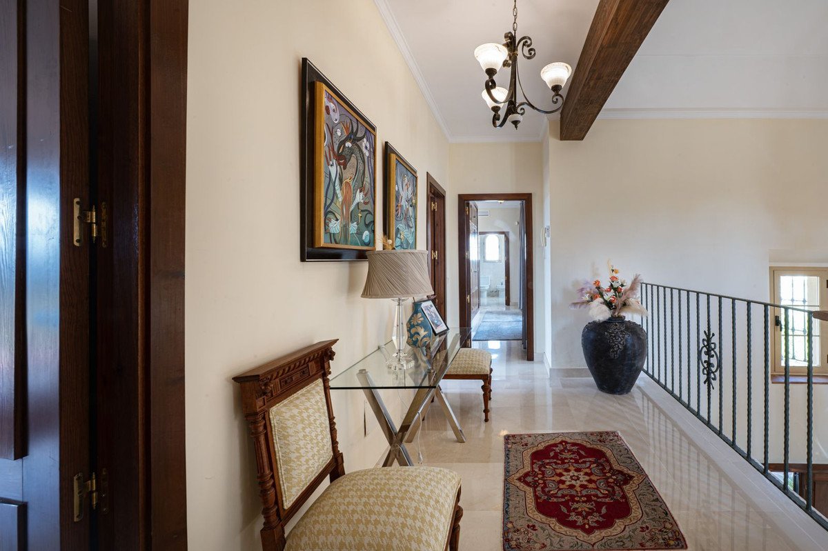 4 Bed Detached Villa in Mijas Golf