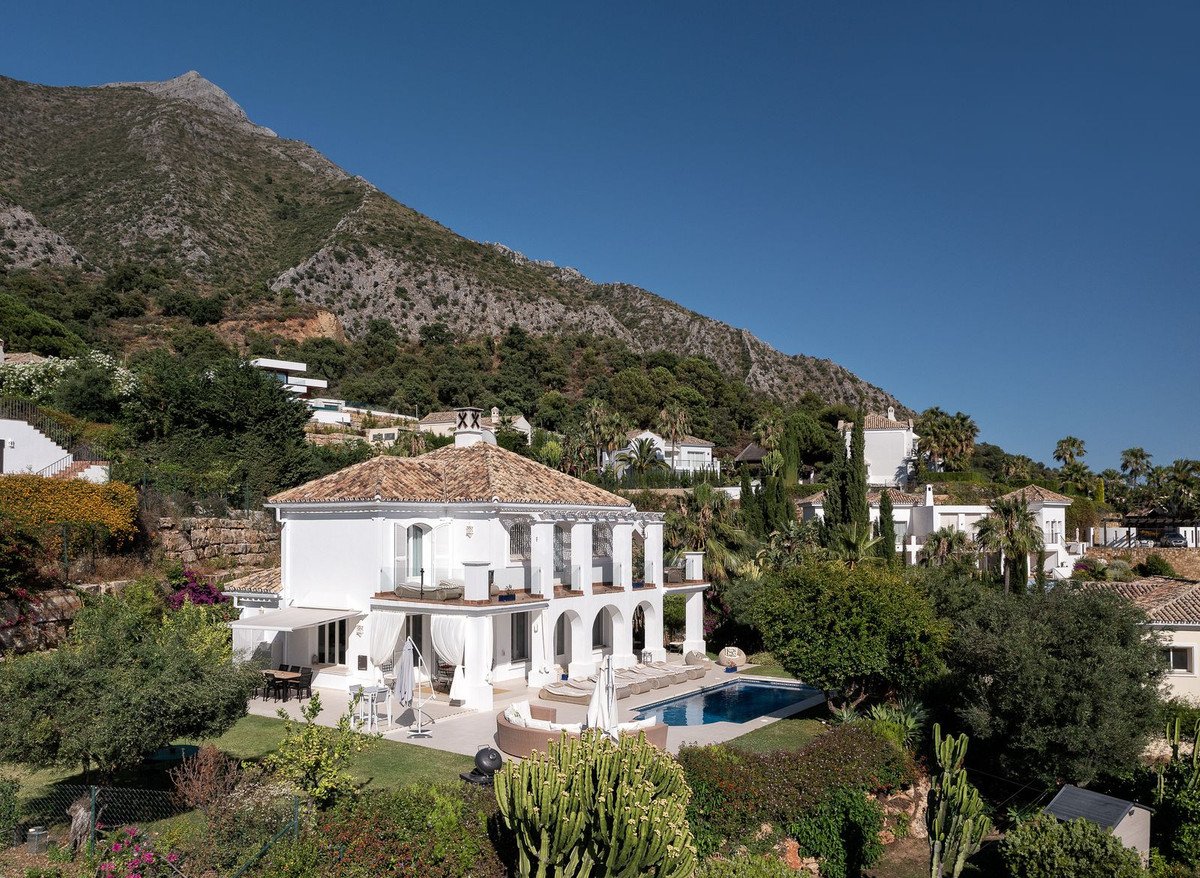 4 Bed Detached Villa in Istán